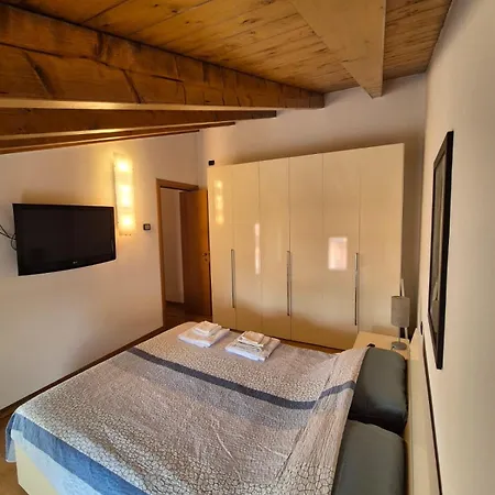 2' From Monate 5' From Euratom, Wi-fi *